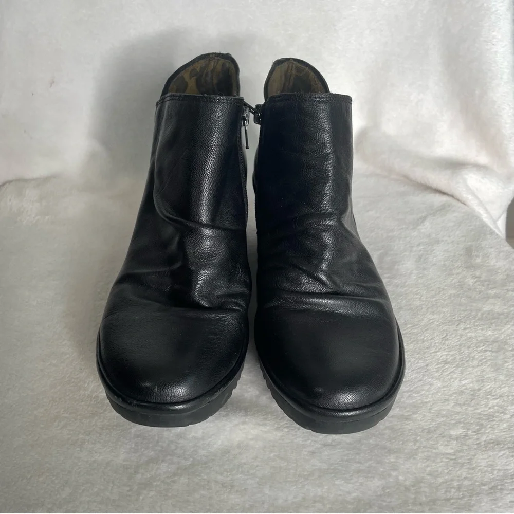 Fly London Black Leather Slouchy Wezo Ankle Bootie Size‎ 8
